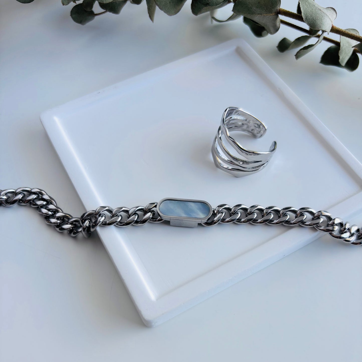 【ステンレス】レイヤードウェーブ オープンリング|サイズ調整可能