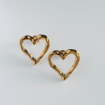 【ステンレス】テクスチャー オープンハートピアス